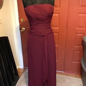 Maroon Strapless Formal Dress